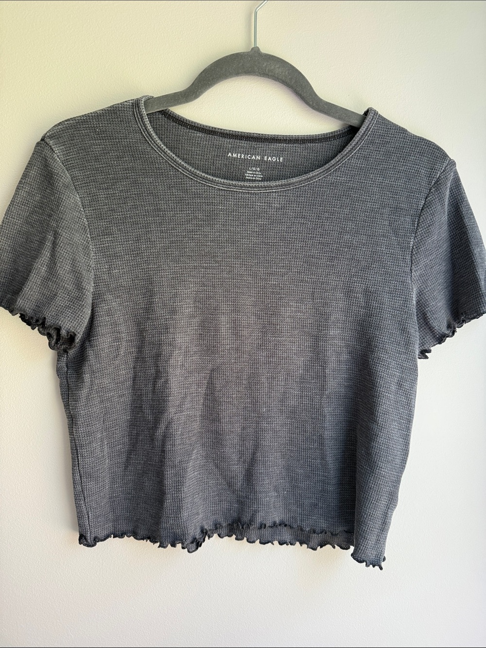 American Eagle Outfitters Charcoal Ribbed Short Sleeve Crop Top